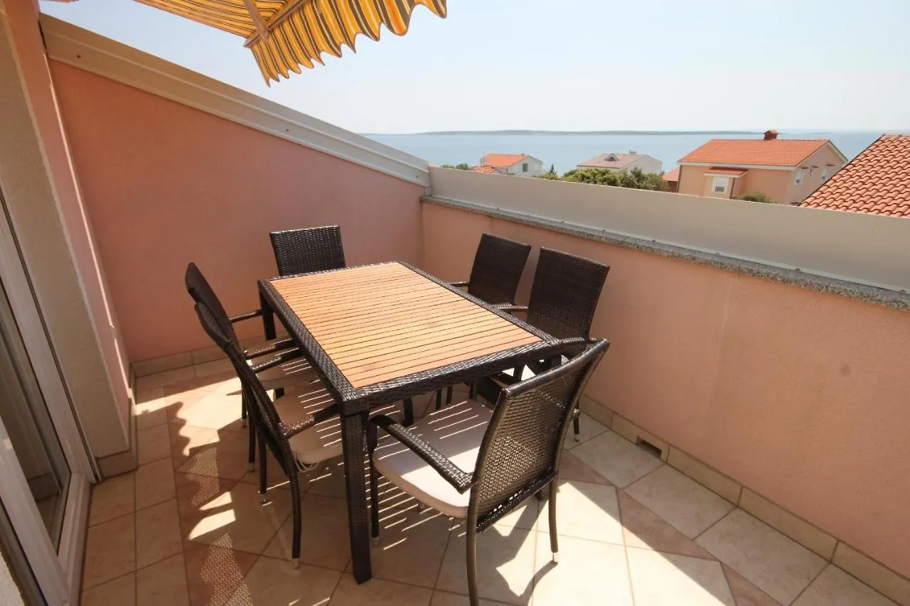 Apartments By The Sea Mandre, Pag - 6507 Kolan